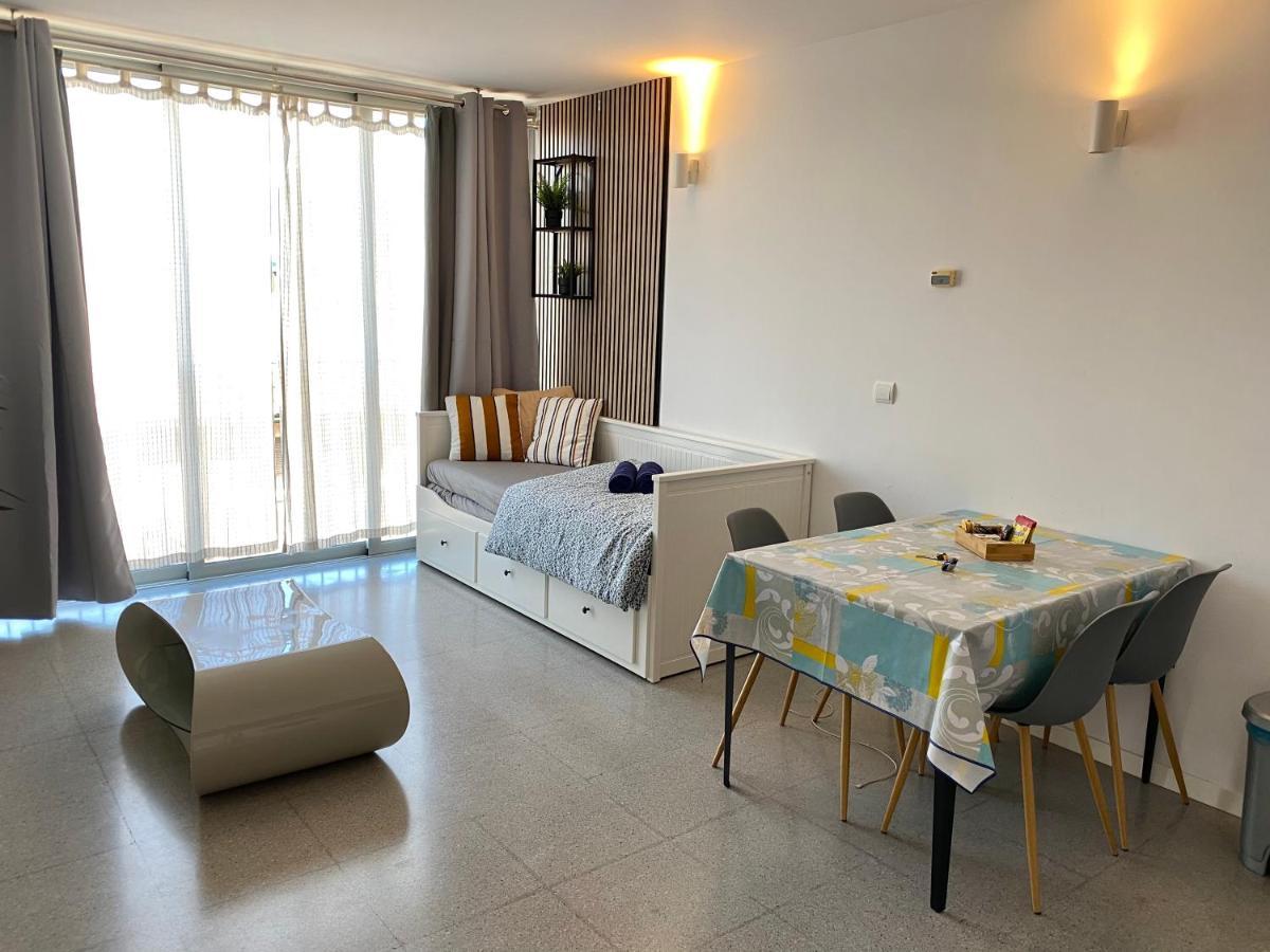 Acogedor Apartamento Valência Exterior foto