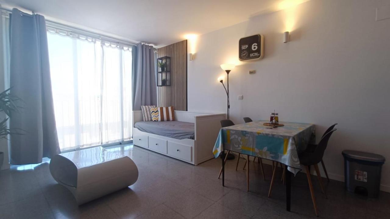 Acogedor Apartamento Valência Exterior foto