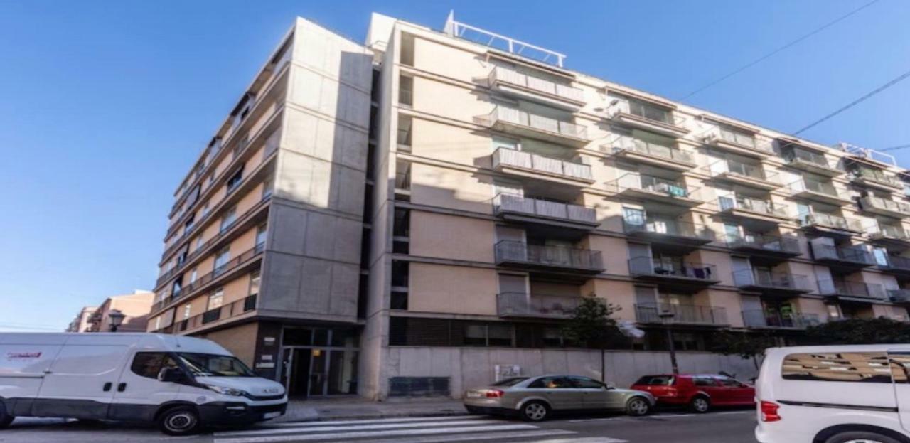Acogedor Apartamento Valência Exterior foto